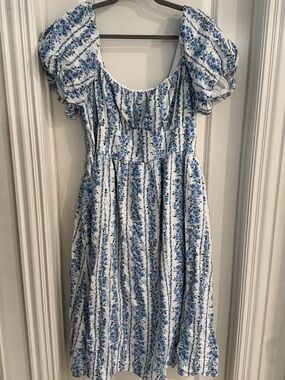 Show me your mumu floral midi dress
